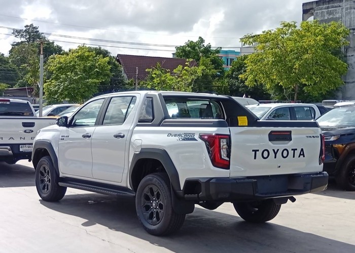 Used 5
                    TOYOTA
                     for Sale Image