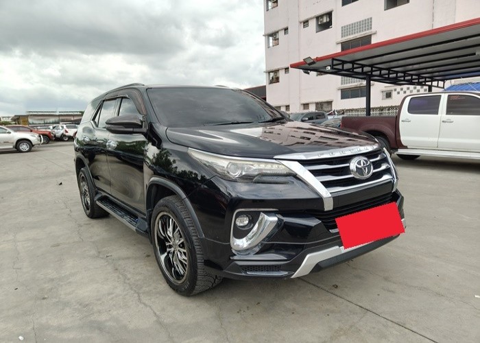 Used 12
                    TOYOTA
                     for Sale Image
