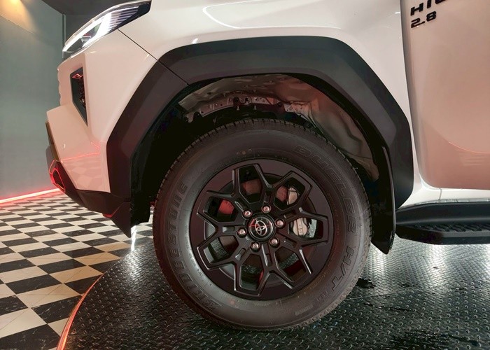 Used 5
                    TOYOTA
                     for Sale Image