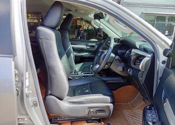Used 10
                    TOYOTA
                     for Sale Image