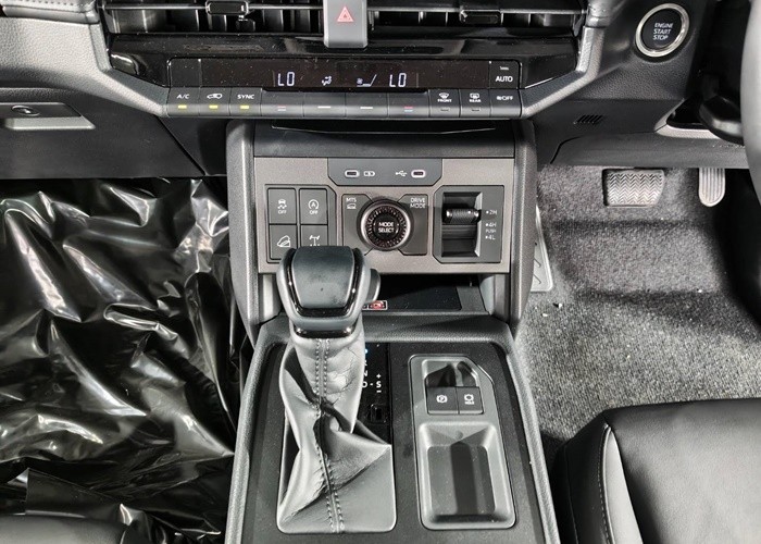 Used 6
                    TOYOTA
                     for Sale Image