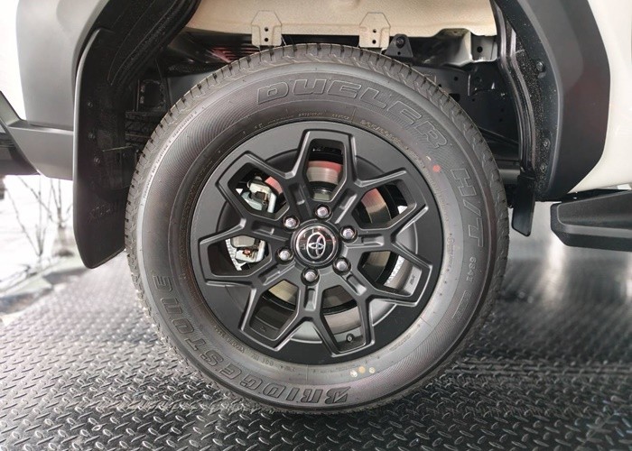 Used 5
                    TOYOTA
                     for Sale Image