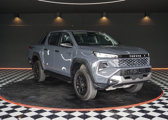 Used 7
                    TOYOTA
                     for Sale Image