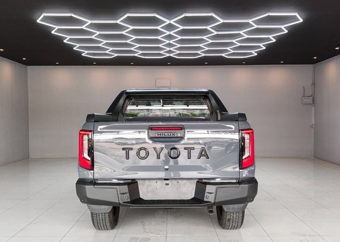 Used 5
                    TOYOTA
                     for Sale Image