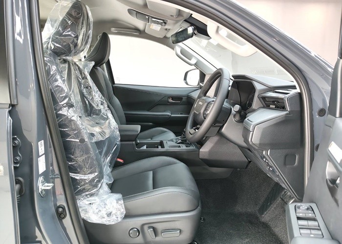 Used 5
                    TOYOTA
                     for Sale Image