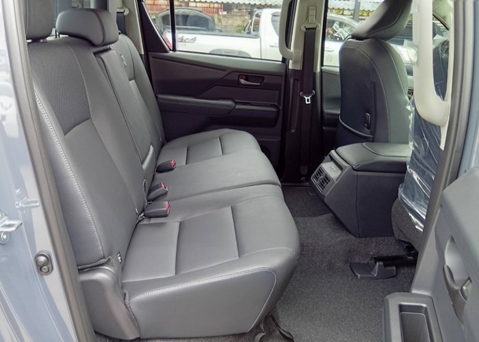 Used 7
                    TOYOTA
                     for Sale Image