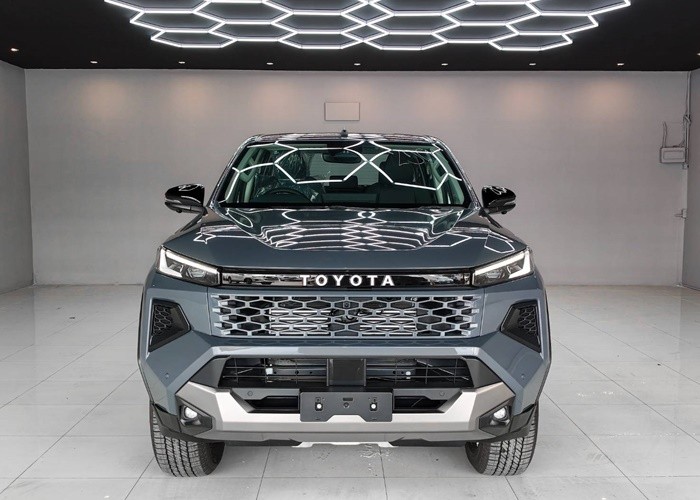 Used 5
                    TOYOTA
                     for Sale Image