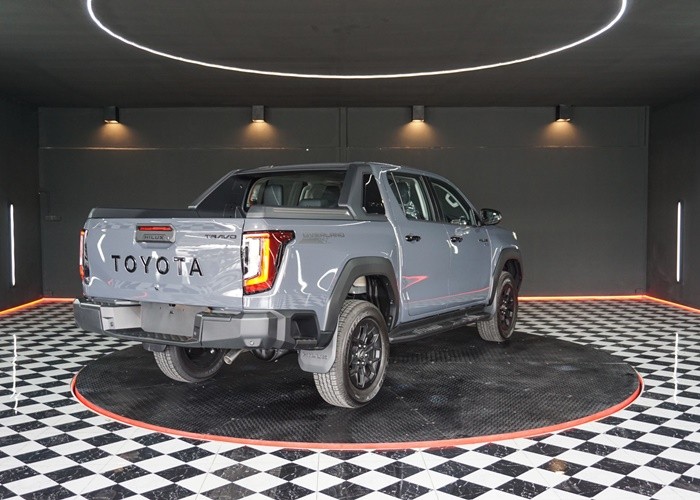 Used 5
                    TOYOTA
                     for Sale Image