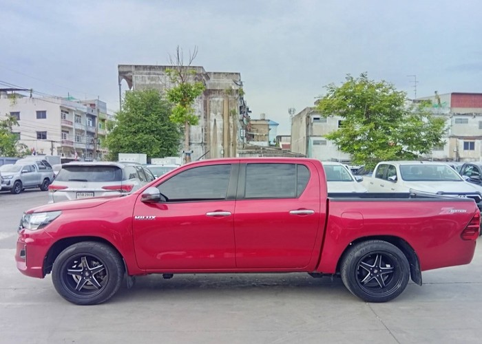 Used 1
                    TOYOTA
                     for Sale Image