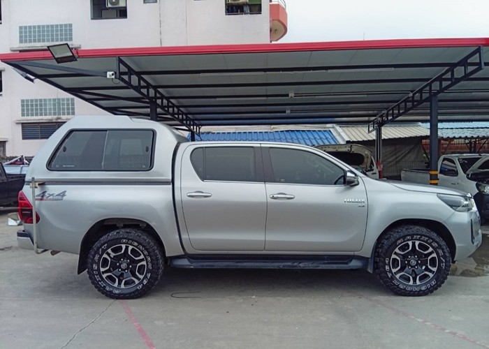 Used 6
                    TOYOTA
                     for Sale Image