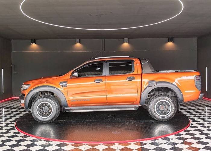 Used 9
                    FORD
                     for Sale Image