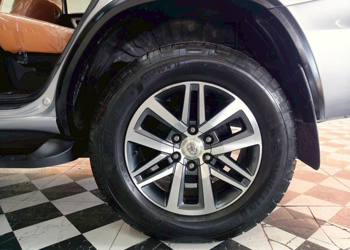 Used 11
                    TOYOTA
                     for Sale Image