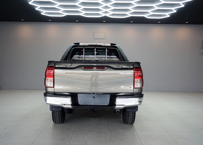 Used 9
                    TOYOTA
                     for Sale Image