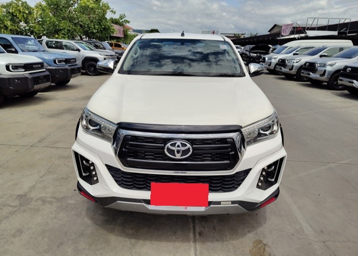 Used 9
                    TOYOTA
                     for Sale Image