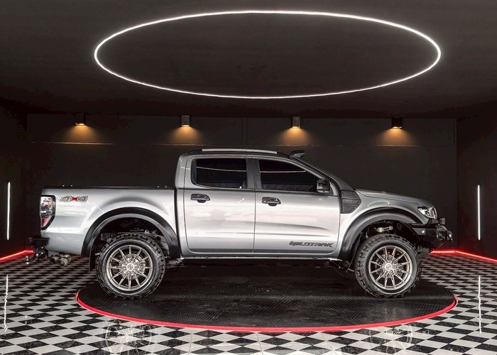 Used 8
                    FORD
                     for Sale Image