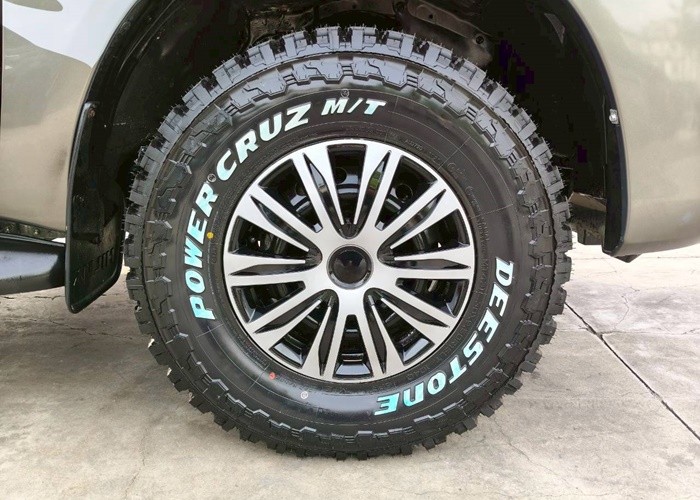 Used 8
                    TOYOTA
                     for Sale Image