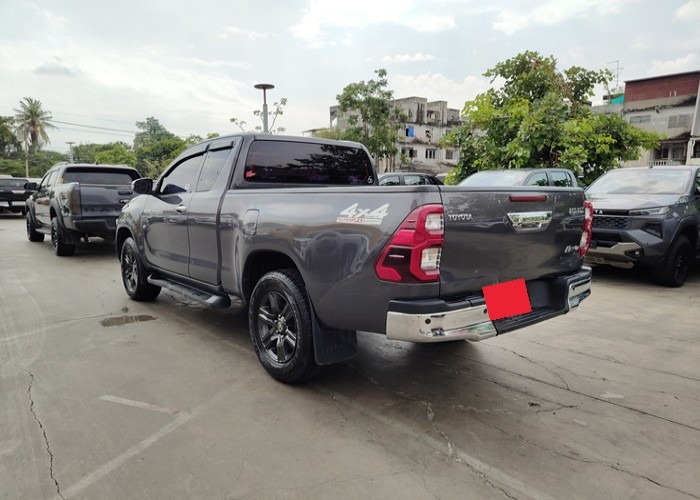 Used 8
                    TOYOTA
                     for Sale Image