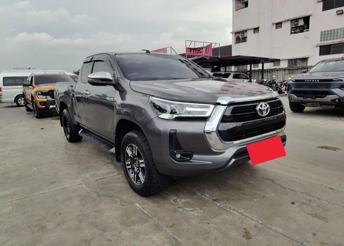 Used 8
                    TOYOTA
                     for Sale Image