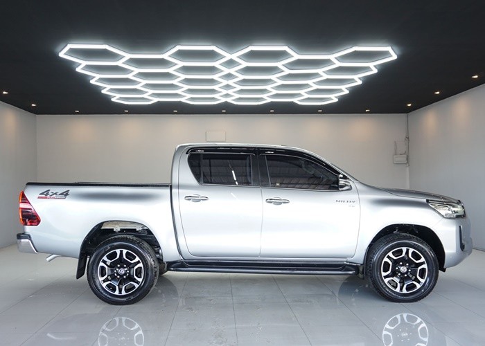 Used 8
                    TOYOTA
                     for Sale Image