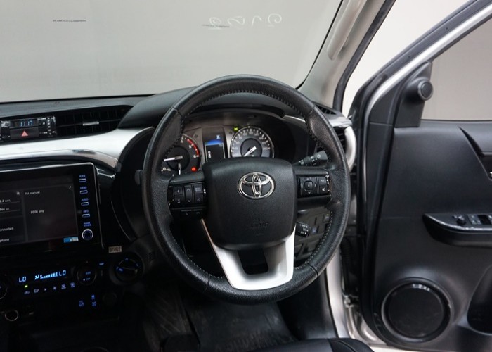 Used 10
                    TOYOTA
                     for Sale Image