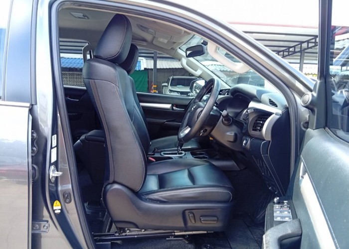 Used 7
                    TOYOTA
                     for Sale Image