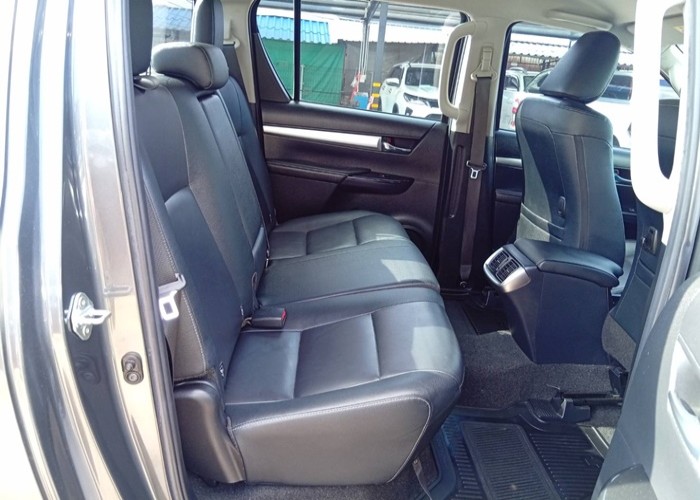 Used 7
                    TOYOTA
                     for Sale Image