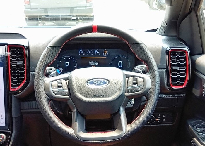 Used 6
                    FORD
                     for Sale Image