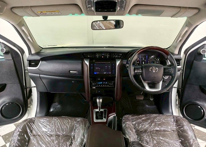 Used 9
                    TOYOTA
                     for Sale Image