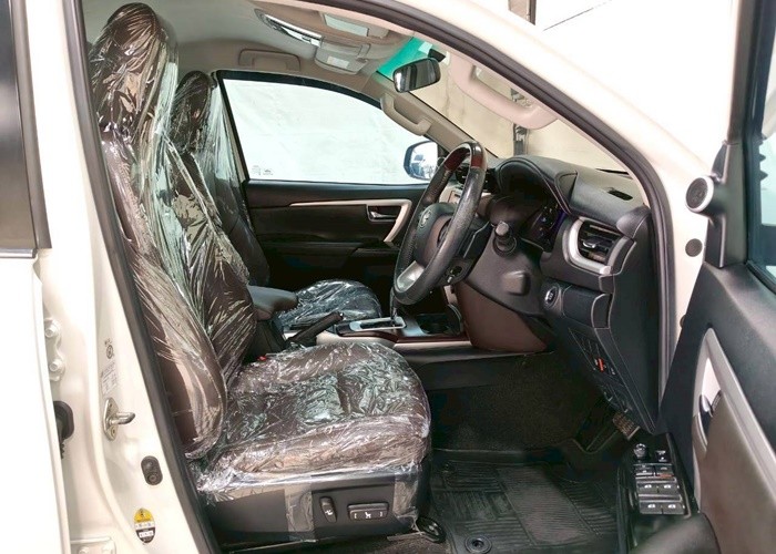 Used 9
                    TOYOTA
                     for Sale Image