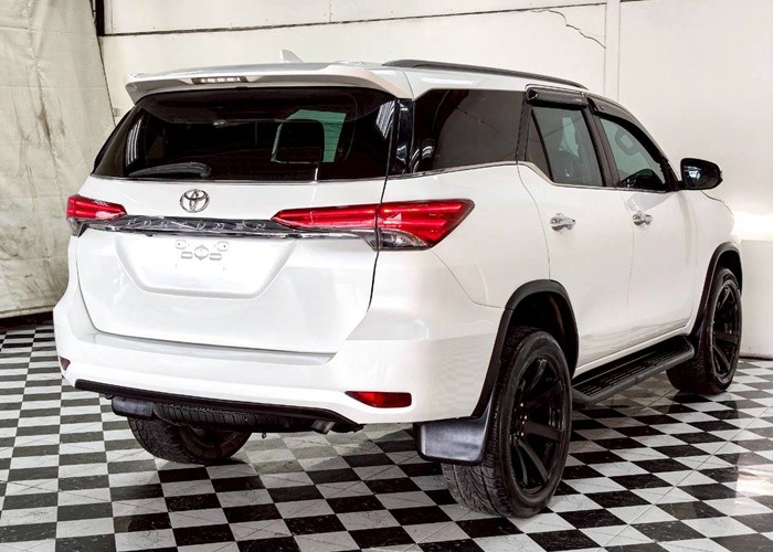 Used 9
                    TOYOTA
                     for Sale Image