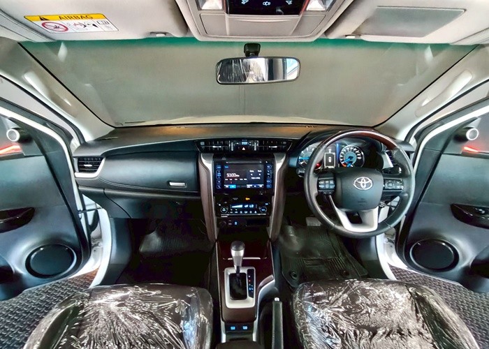 Used 9
                    TOYOTA
                     for Sale Image
