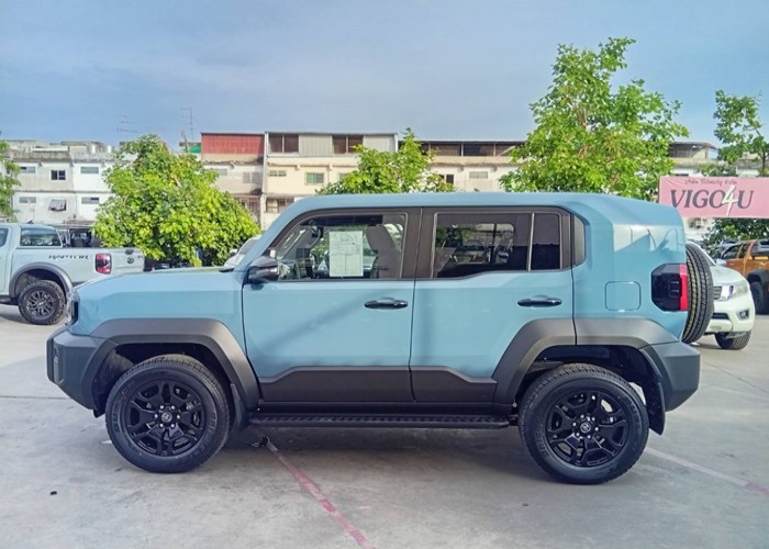 Used 5
                    TOYOTA
                     for Sale Image