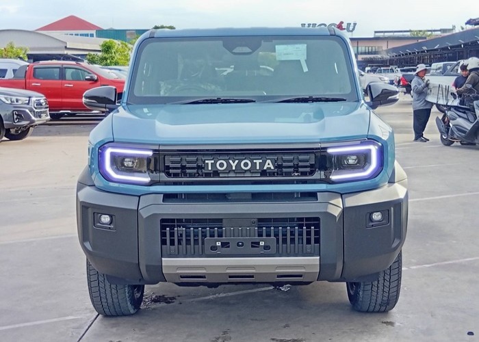 Used 5
                    TOYOTA
                     for Sale Image