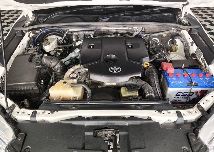 Used 5
                    TOYOTA
                     for Sale Image