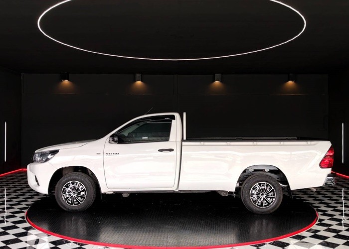Used 5
                    TOYOTA
                     for Sale Image