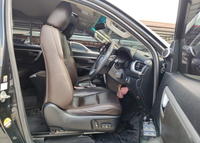 Used 6
                    TOYOTA
                     for Sale Image