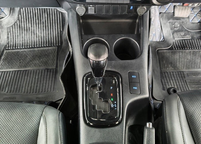 Used 10
                    TOYOTA
                     for Sale Image