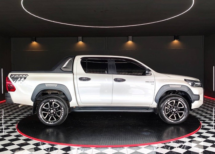 Used 10
                    TOYOTA
                     for Sale Image