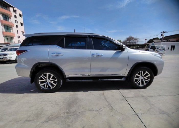 Used 10
                    TOYOTA
                     for Sale Image