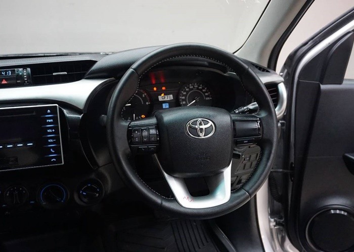 Used 8
                    TOYOTA
                     for Sale Image