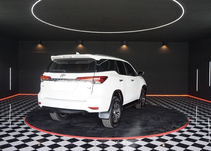 Used 11
                    TOYOTA
                     for Sale Image