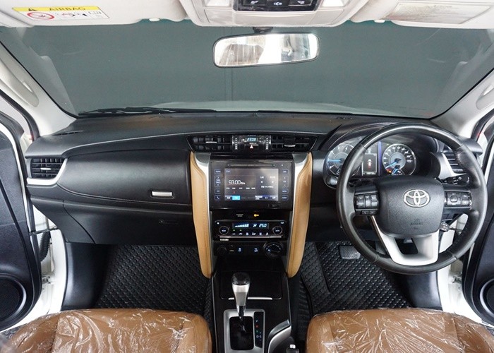 Used 11
                    TOYOTA
                     for Sale Image
