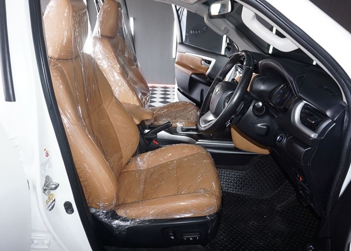 Used 11
                    TOYOTA
                     for Sale Image