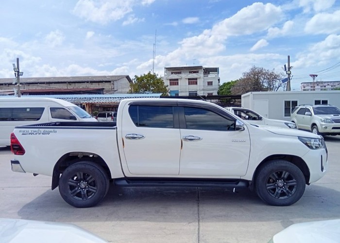 Used 1
                    TOYOTA
                     for Sale Image
