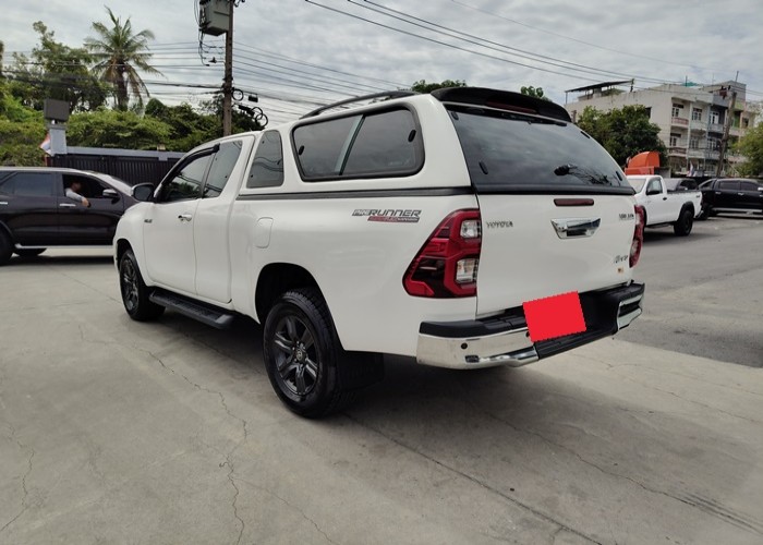 Used 12
                    TOYOTA
                     for Sale Image