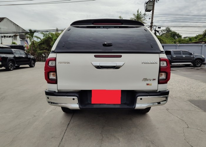Used 12
                    TOYOTA
                     for Sale Image