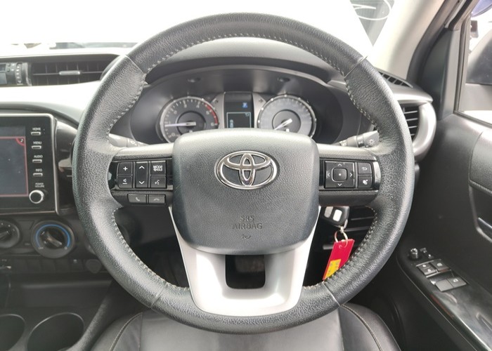 Used 12
                    TOYOTA
                     for Sale Image