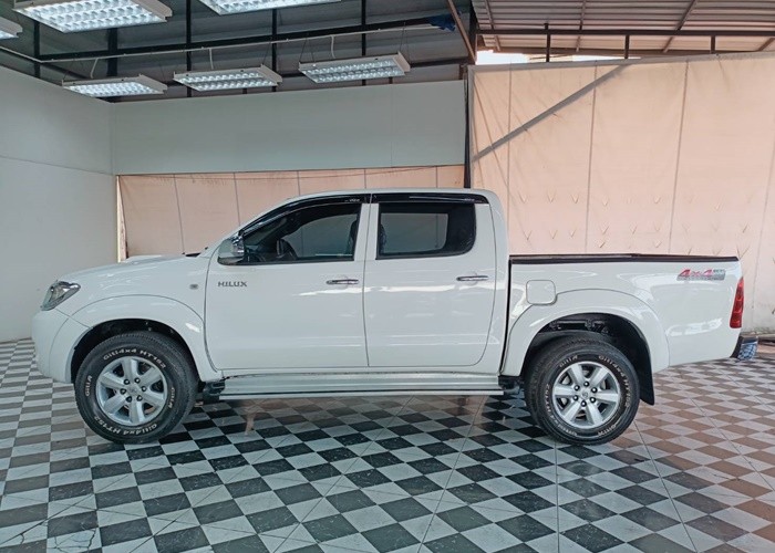 Used 9
                    TOYOTA
                     for Sale Image