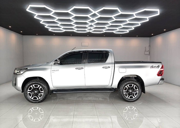 Used 6
                    TOYOTA
                     for Sale Image