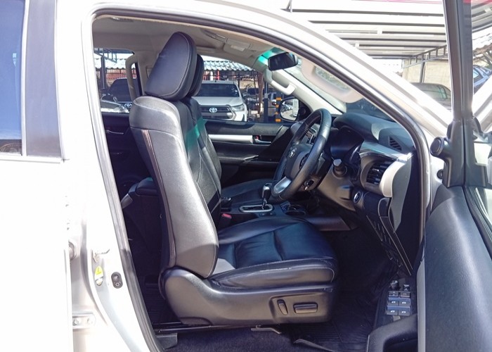 Used 6
                    TOYOTA
                     for Sale Image